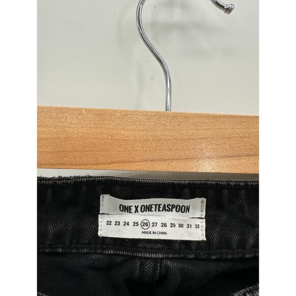 One X OneTeaspoon Jeans Women 26 Black Wash Distressed Straight Leg Raw Hem NWT - Picture 6 of 7